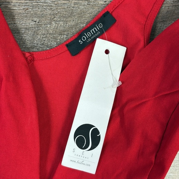 NEW Solemio Plunged Neckline Red Cocktail Dress Size Medium - Picture 5 of 10